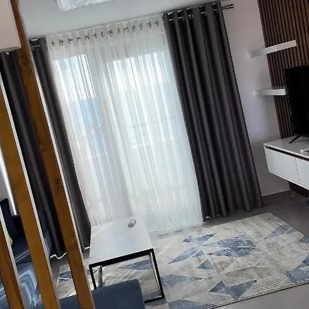 Luxury Dublex Apartment Durres